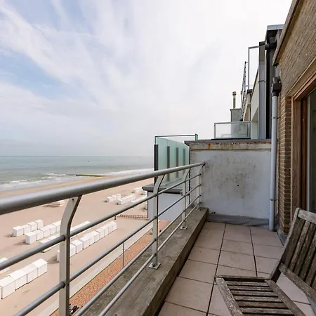 Huswell - Seaside Duplex With Four Terraces